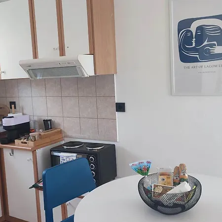Marvia Apartment Vourkari